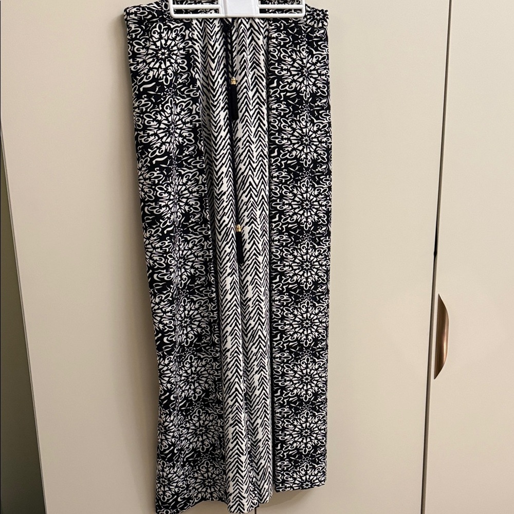 Chico's Monochrome Patterned Wide Leg Pants